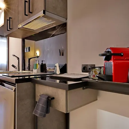 Hotel 4 Lemons Luxury Amolianí