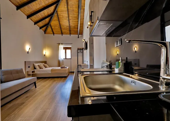 4 Lemons Luxury Hotel Ammoulianí
