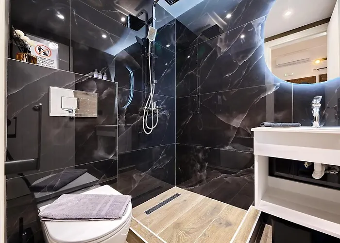 Hotel 4 Lemons Luxury