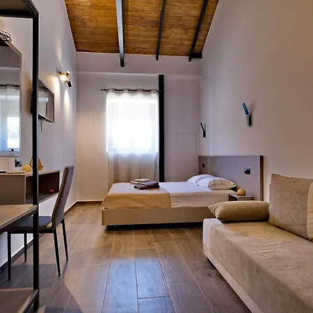 4 Lemons Luxury Szálloda