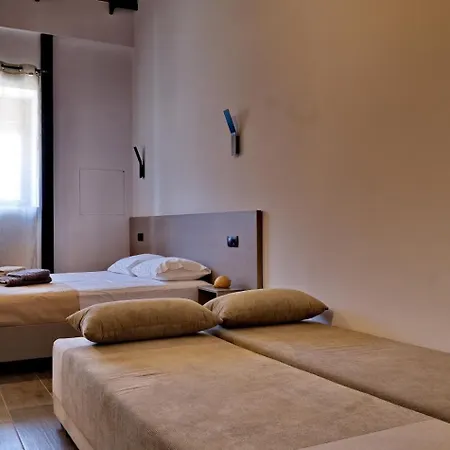 Hotel 4 Lemons Luxury