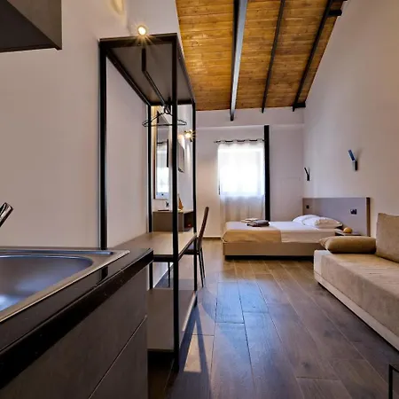 4 Lemons Luxury Amoliani