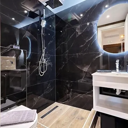 4 Lemons Luxury * Amoliani