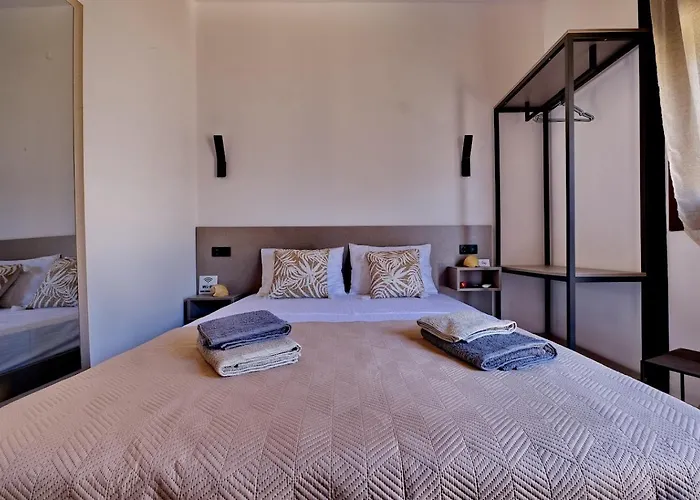 4 Lemons Luxury Szálloda