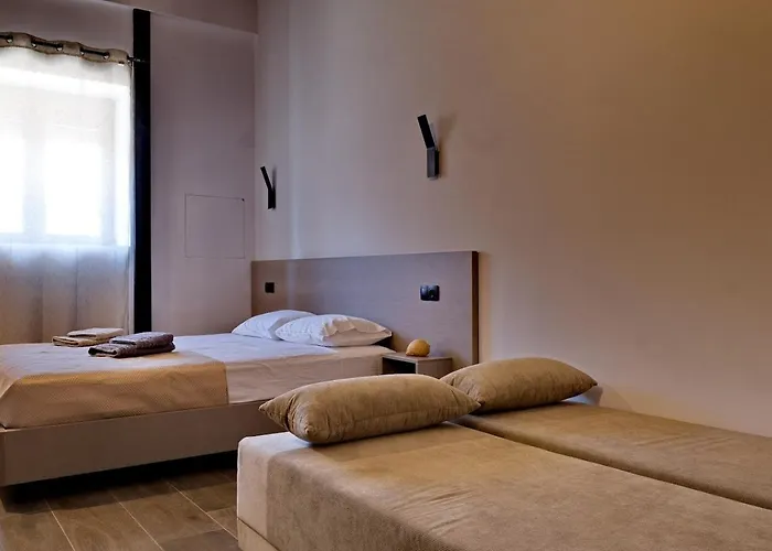Hotell 4 Lemons Luxury Amoliani